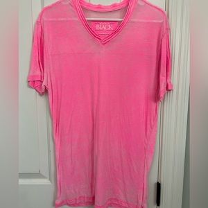 Buckle Black men’s pink shirt.